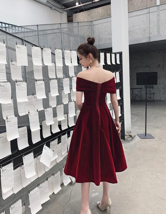 Tmallworld Wine Red Off Shoulder Chic Sweetheart Tea Length Party Dress,Velvet Evening Dress