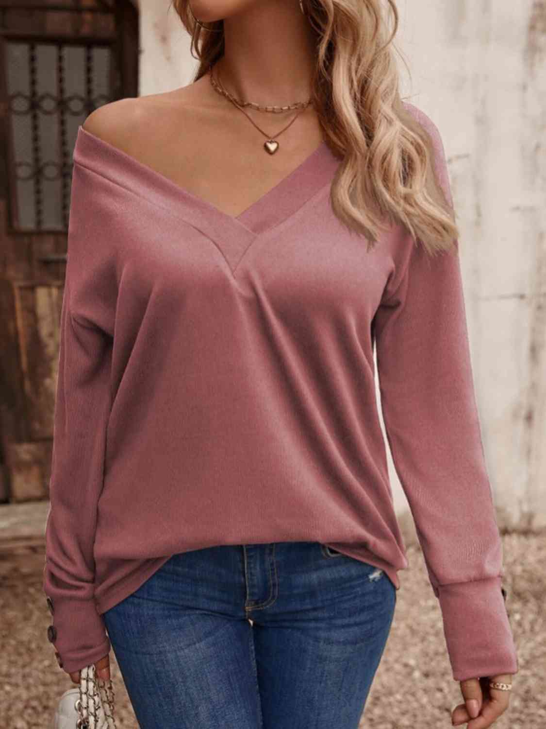 swvws V-Neck Long Sleeve Top