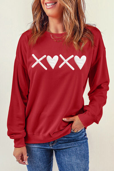 swvws Heart Graphic Round Neck Dropped Shoulder Sweatshirt