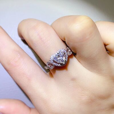 swvws 1 Carat Moissanite 925 Sterling Silver Ring