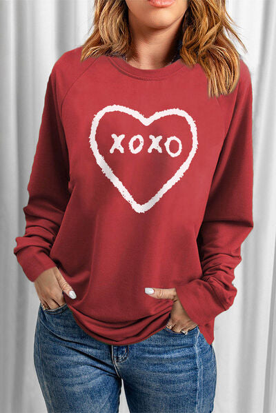 swvws XOXO Heart Round Neck Sweatshirt