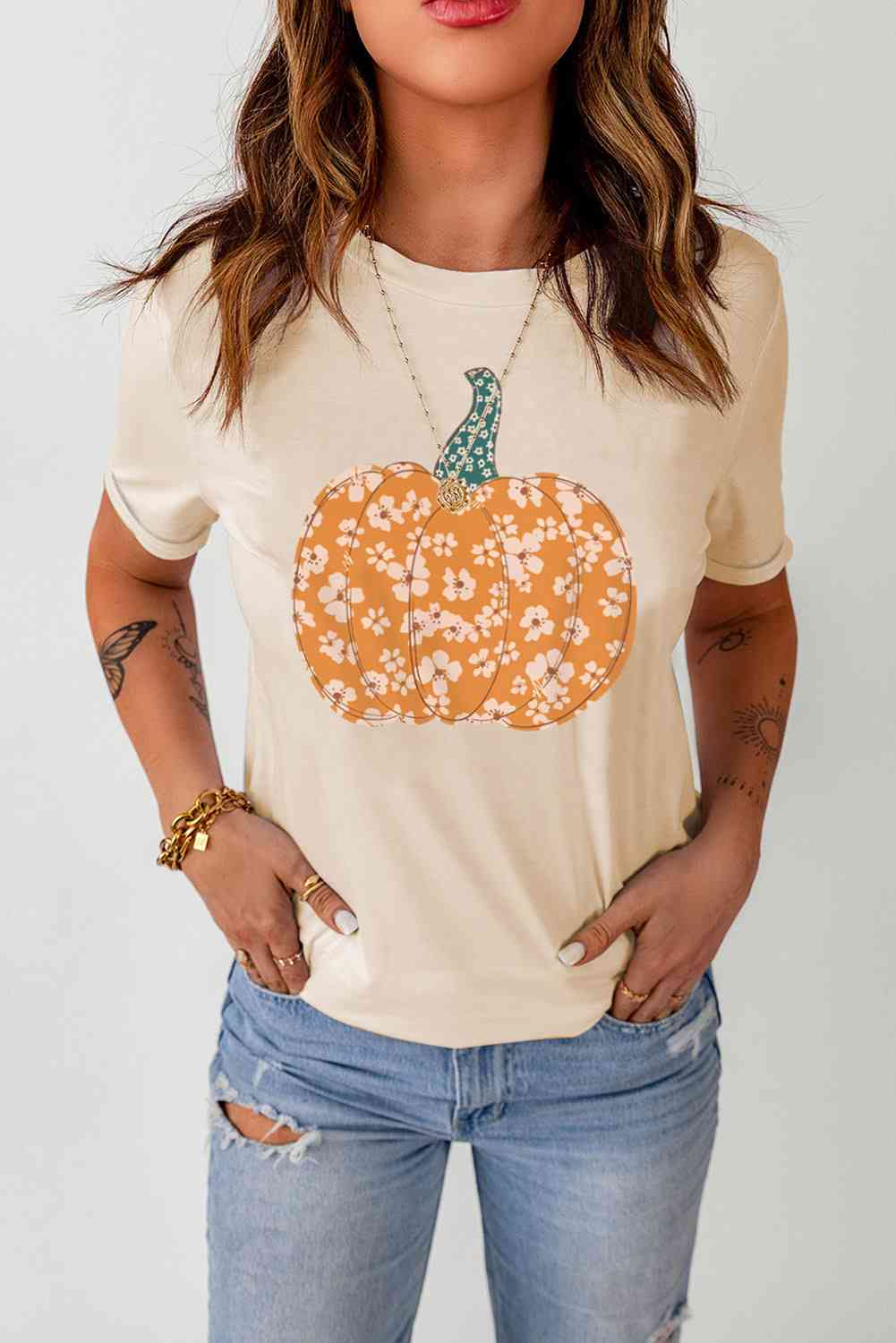 swvws Pumpkin Graphic Round Neck Cuffed T-Shirt