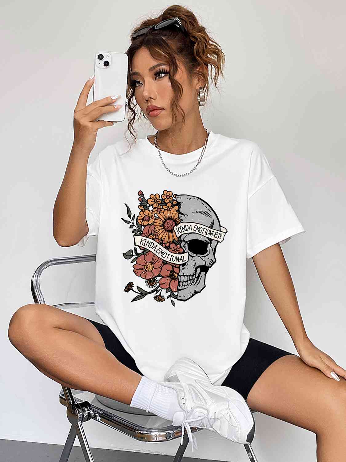 swvws Round Neck Short Sleeve Graphic T-Shirt