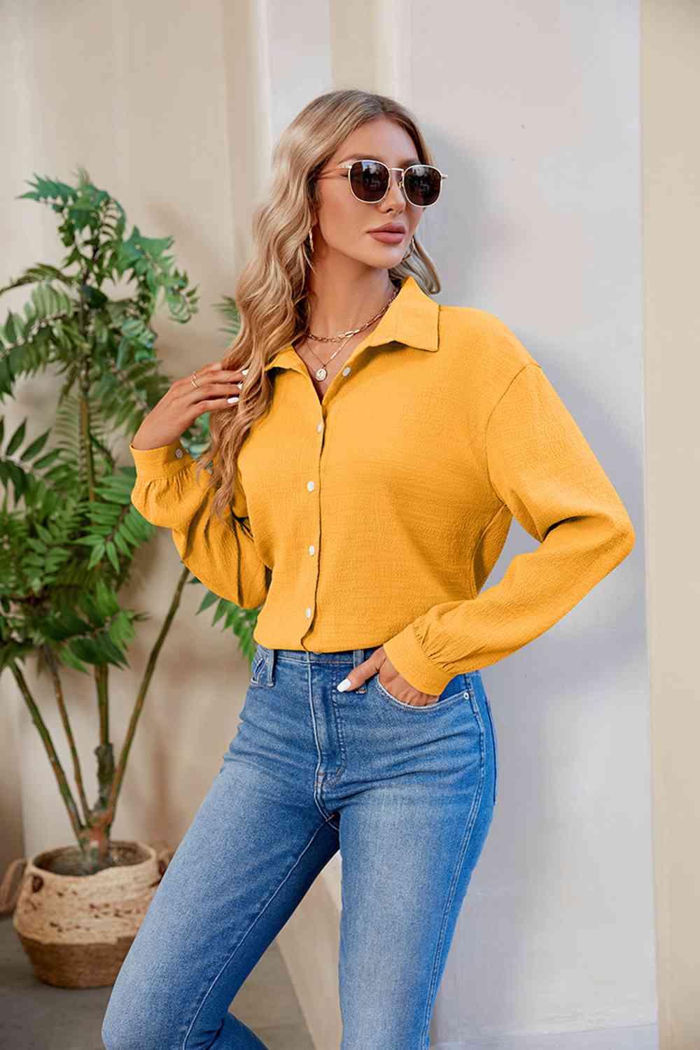 swvws Collared Neck Buttoned Long Sleeve Shirt