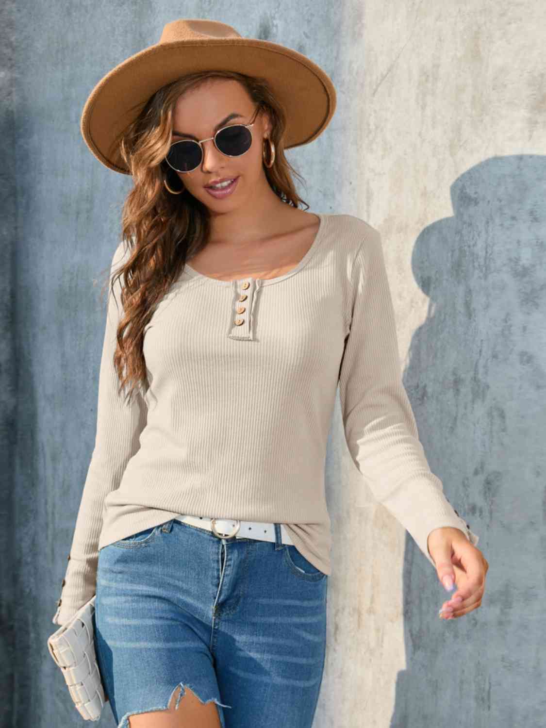 swvws Buttoned Round Neck Long Sleeve T-Shirt