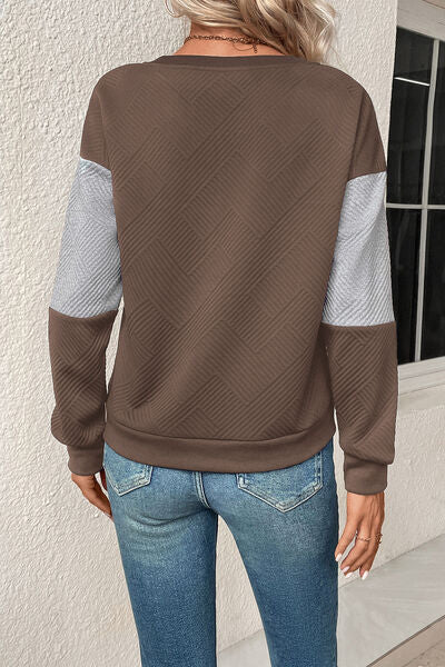 swvws Textured Color Block Round Neck Sweatshirt