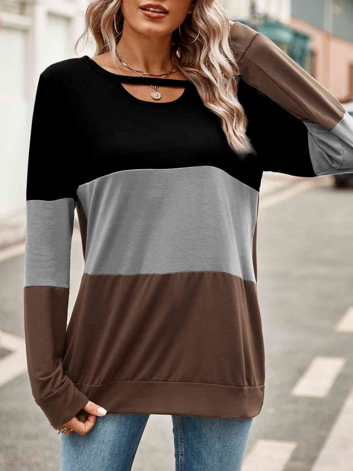 swvws Color Block Cutout Round Neck Long Sleeve T-Shirt