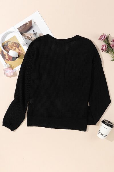 swvws Waffle-Knit Pocketed V-Neck Blouse