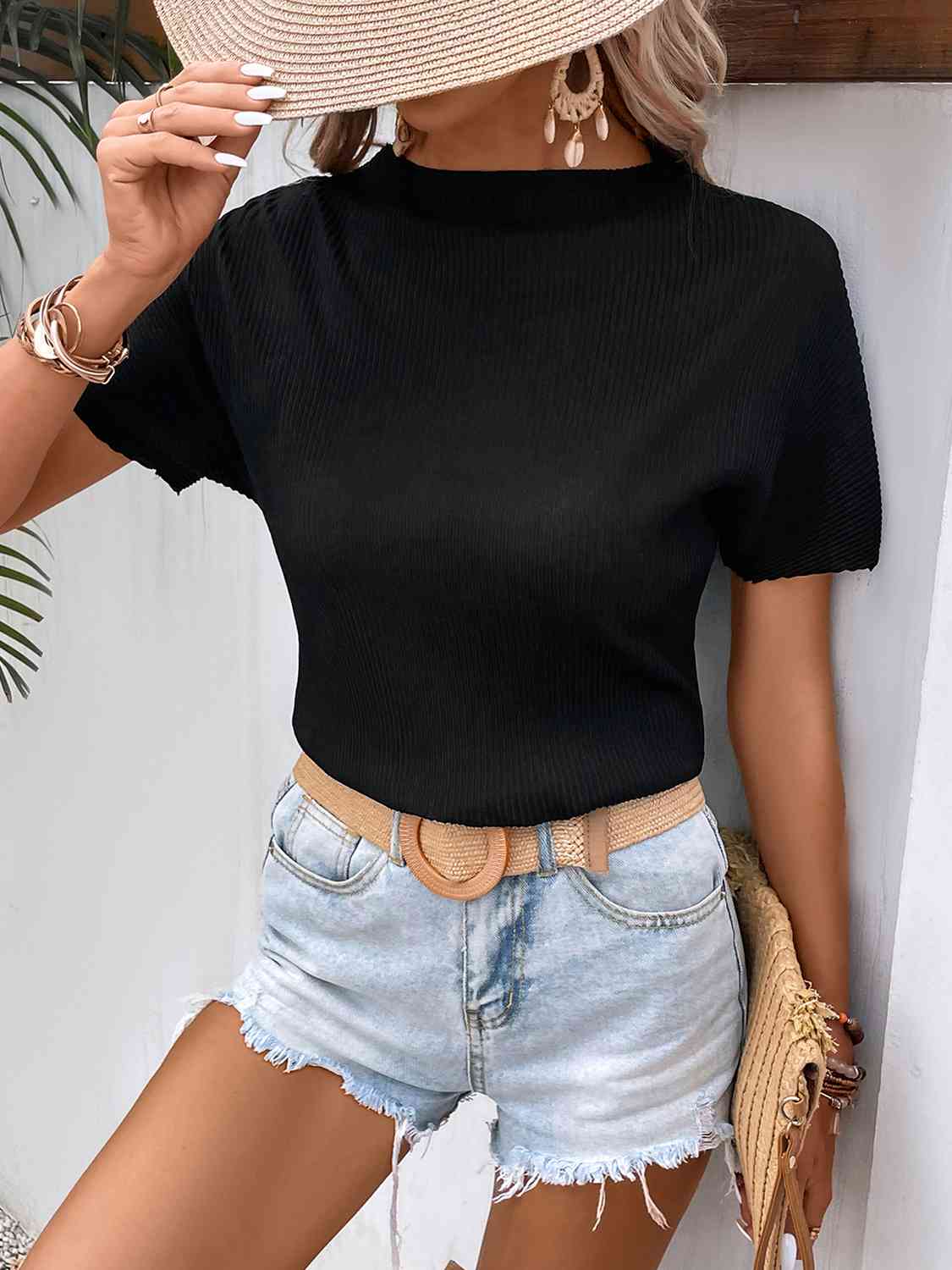 swvws Ribbed Round Neck Short Sleeve T-Shirt