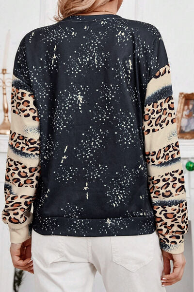 swvws Santa Graphic Leopard Dropped Shoulder Sweatshirt