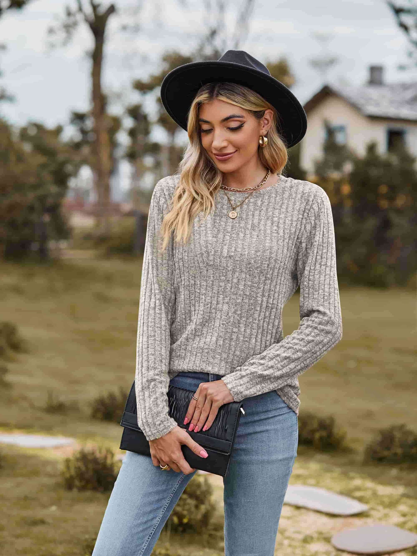 swvws Ribbed Round Neck Long Sleeve Tee