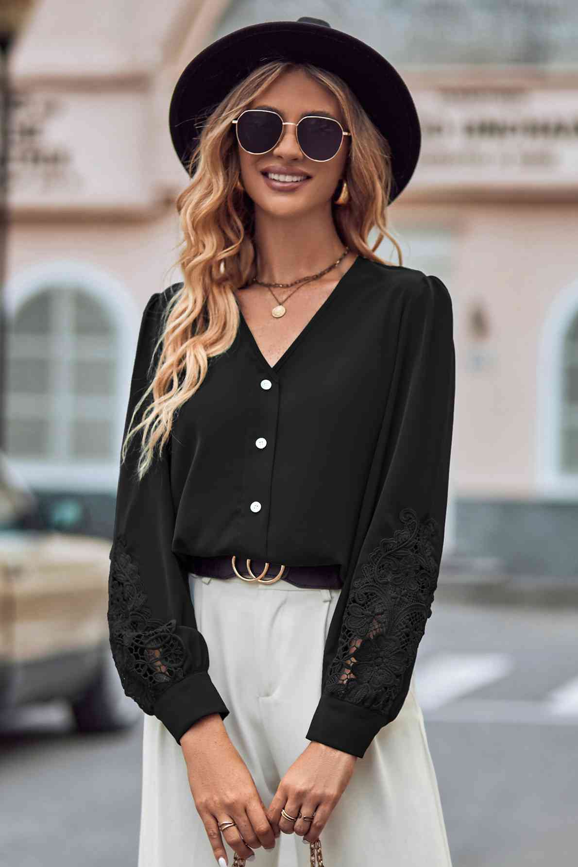 swvws Spliced Lace V-Neck Puff Sleeve Shirt