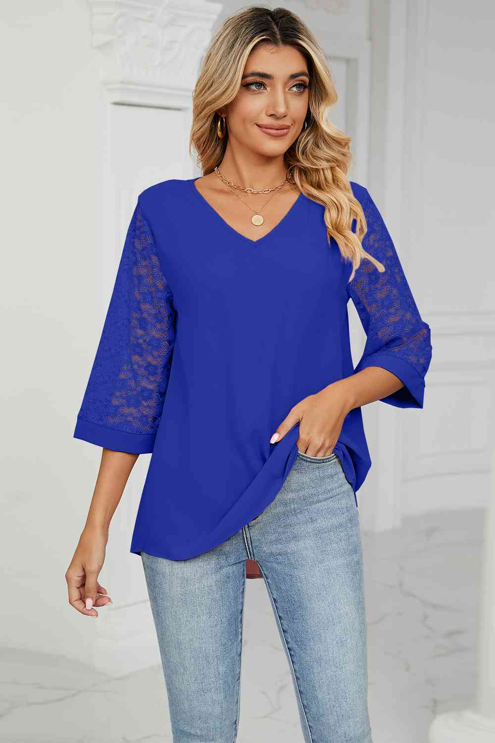 swvws V-Neck Three-Quarter Sleeve Top