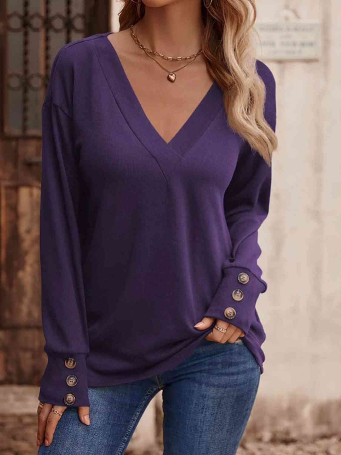 swvws V-Neck Long Sleeve Top