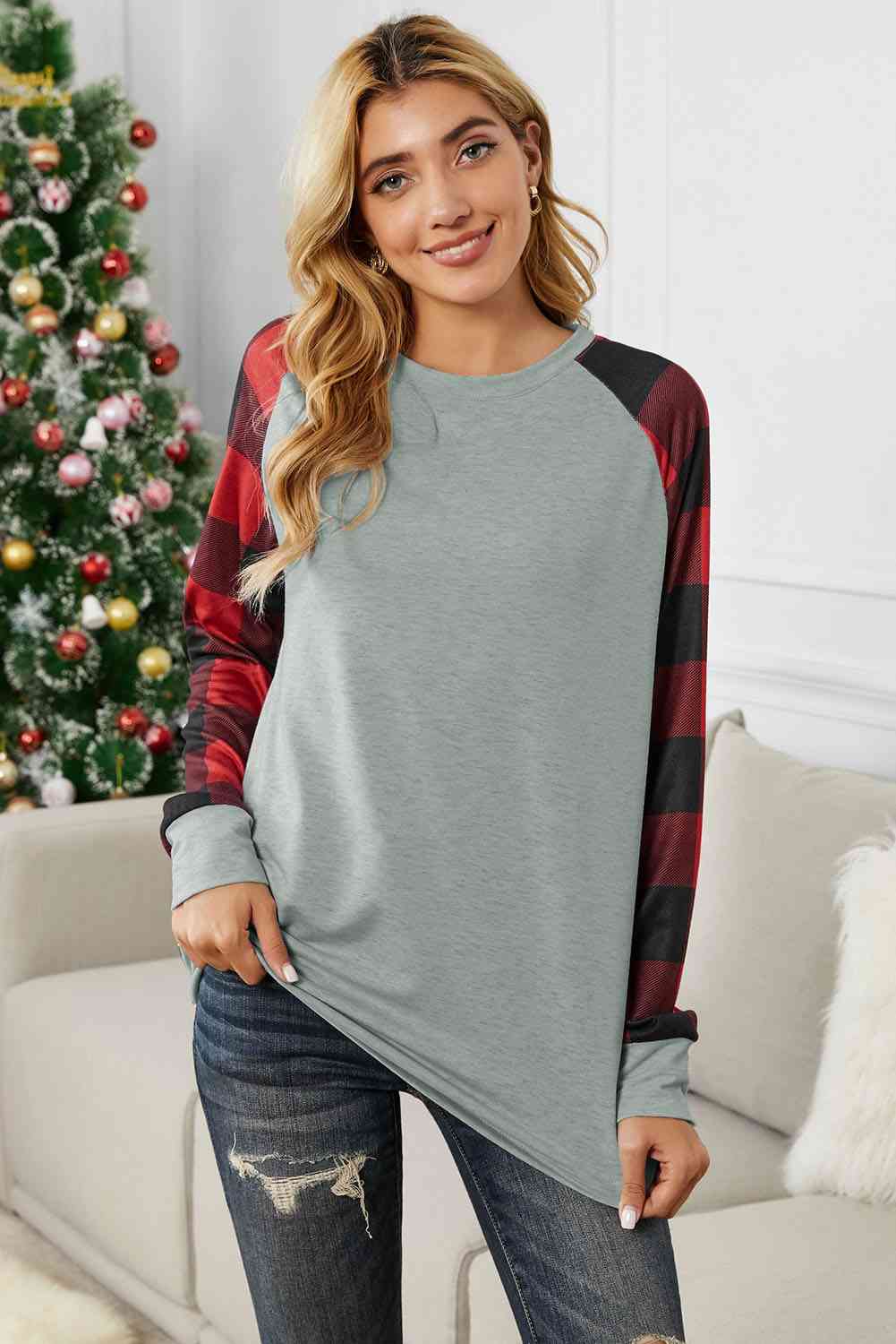 swvws Christmas Buffalo Plaid Long Sleeve Sweatshirt