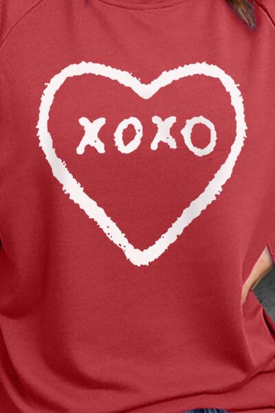 swvws XOXO Heart Round Neck Sweatshirt