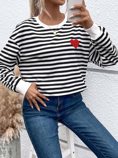 swvws Heart Patch Striped Round Neck Long Sleeve Sweatshirt