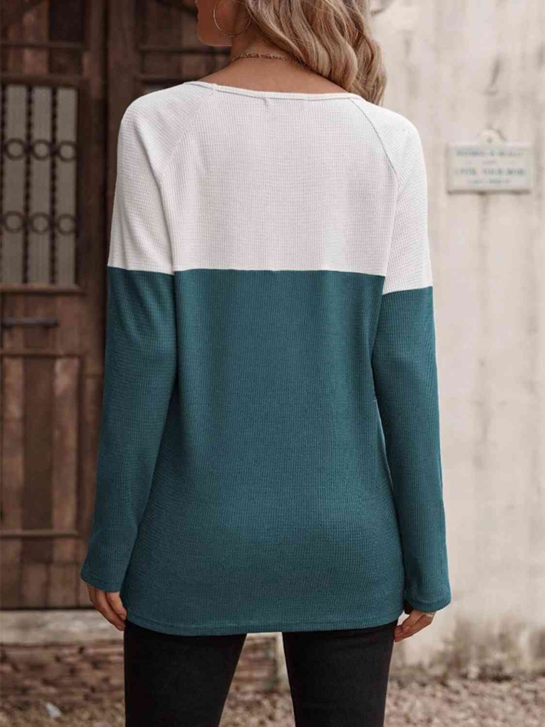 swvws Contrast Round Neck Long Sleeve T-Shirt