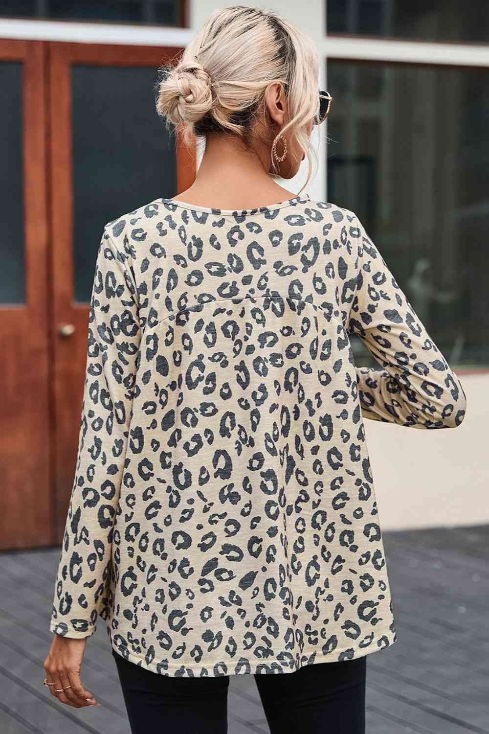 swvws Leopard Crisscross V-Neck T-Shirt