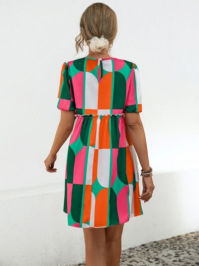 swvws Geometric Frill Round Neck Short Sleeve Dress