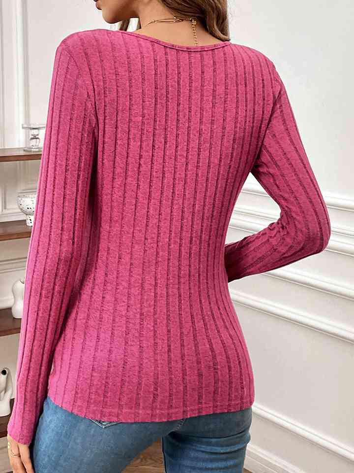 swvws V-Neck Long Sleeve Top