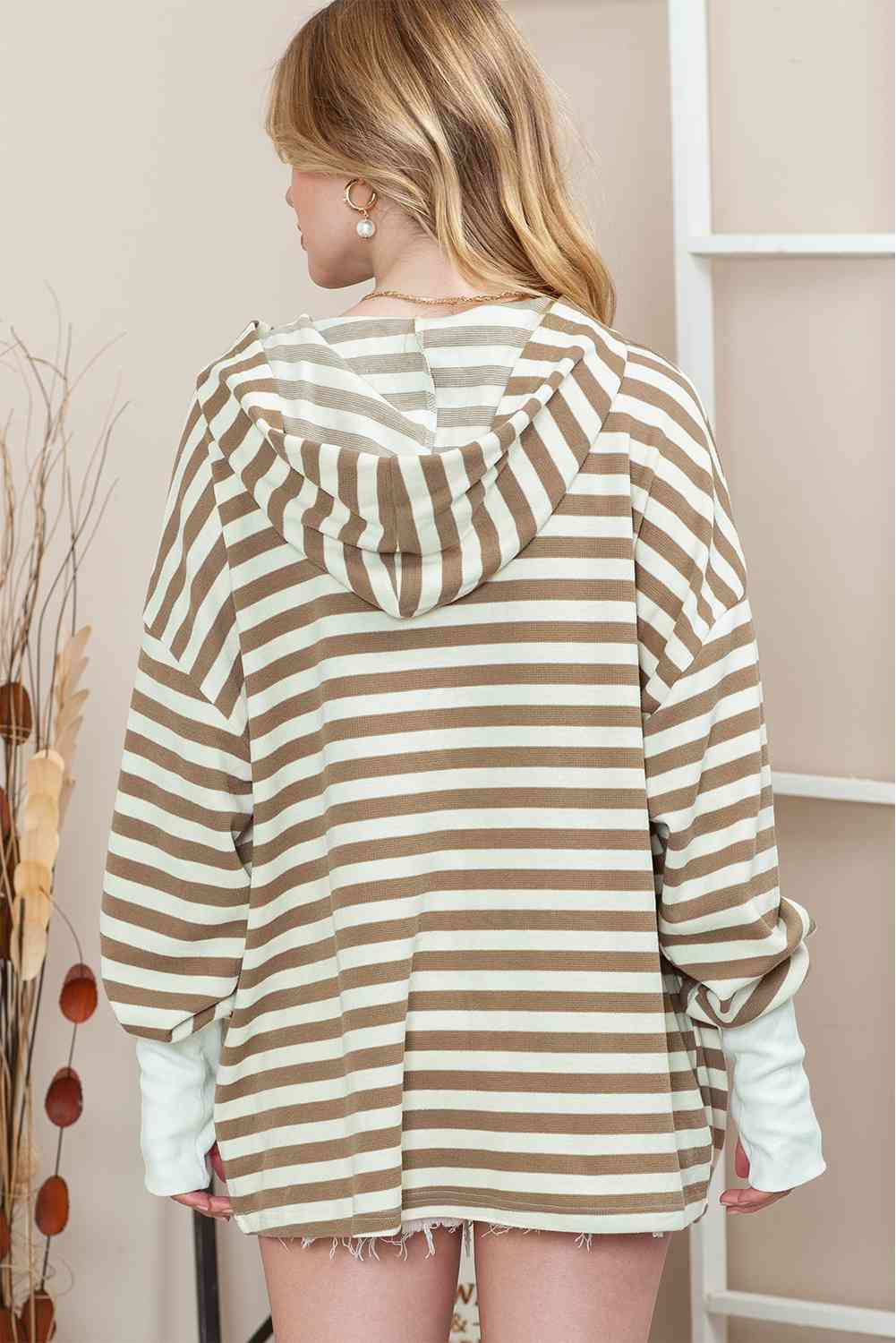 swvws Striped Dropped Shoulder Buttoned Hoodie