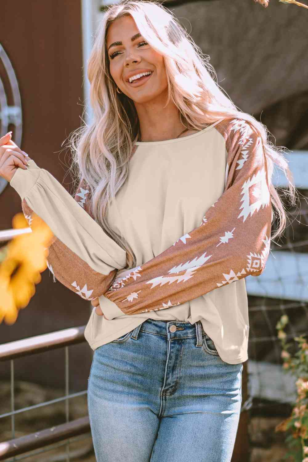 swvws Geometric Round Neck Long Sleeve T-Shirt