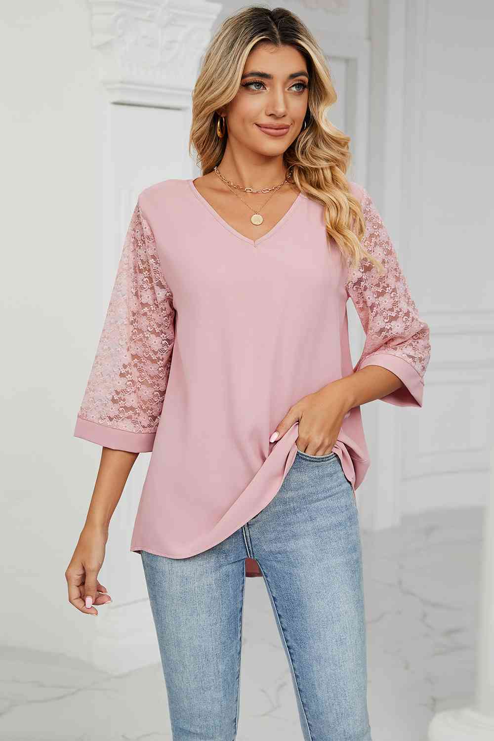 swvws V-Neck Three-Quarter Sleeve Top