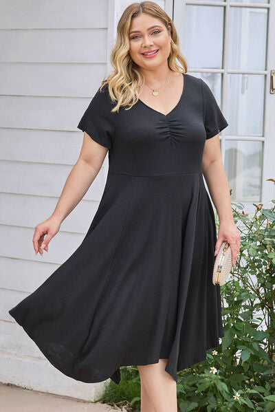 swvws Plus Size Ruched Crisscross V-Neck Short Sleeve Dress