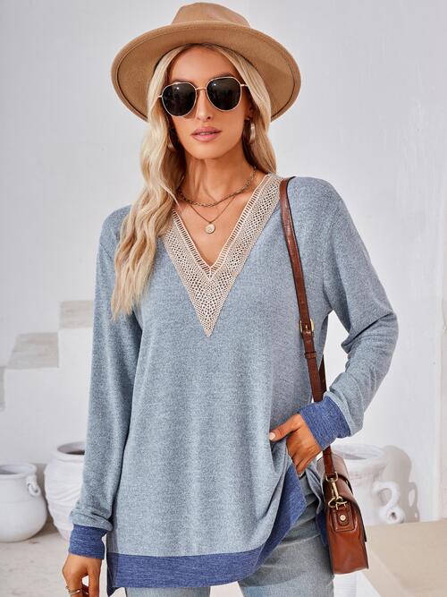 swvws Crochet Contrast V-Neck Long Sleeve Slit T-Shirt