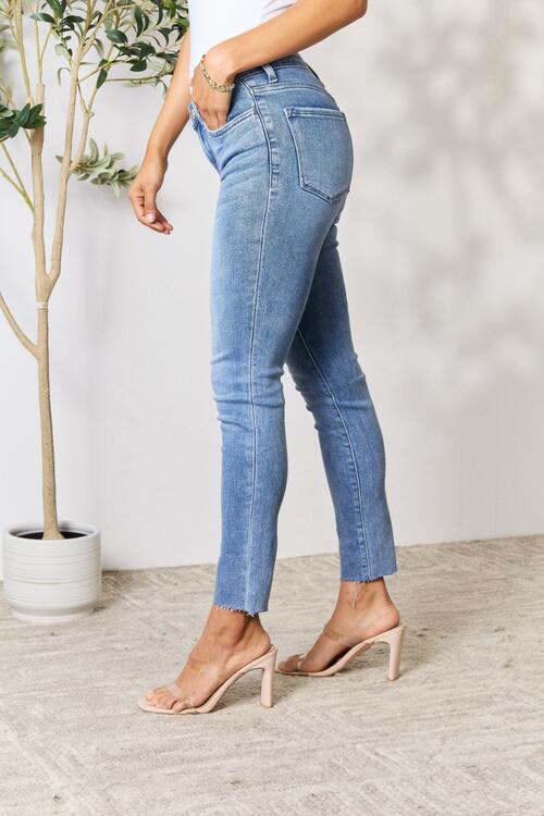 swvws BAYEAS Raw Hem Skinny Jeans