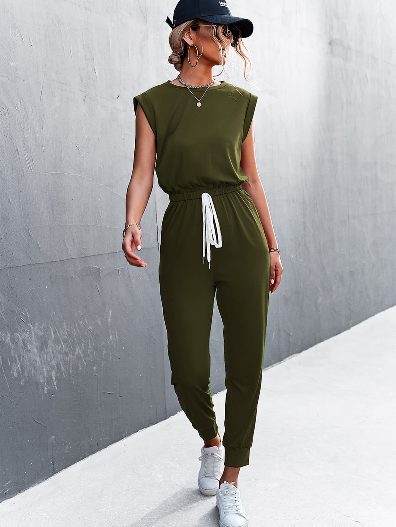 swvws Round Neck Cap Sleeve Jumpsuit