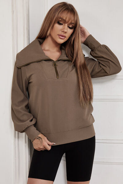 swvws Pocketed Quarter Zip Collared Neck Sweatshirt