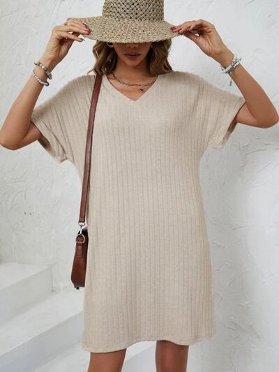 swvws Ribbed V-Neck Short Sleeve Dress