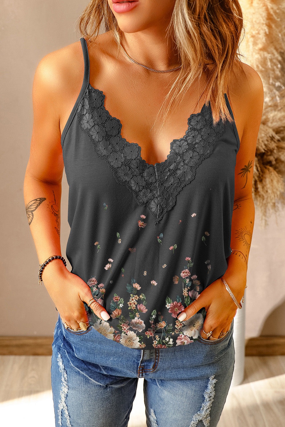 swvws Floral Lace Trim Scalloped Plunge Cami