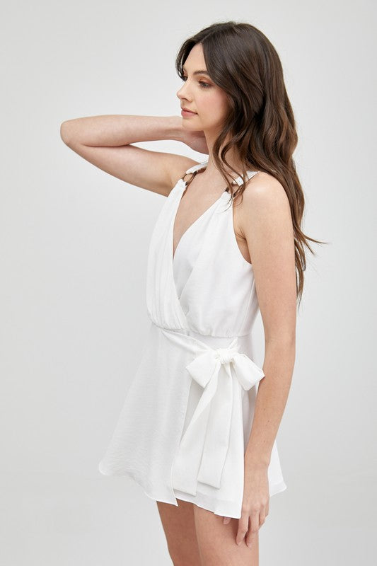 swvws Trim Detail Side Tie Romper