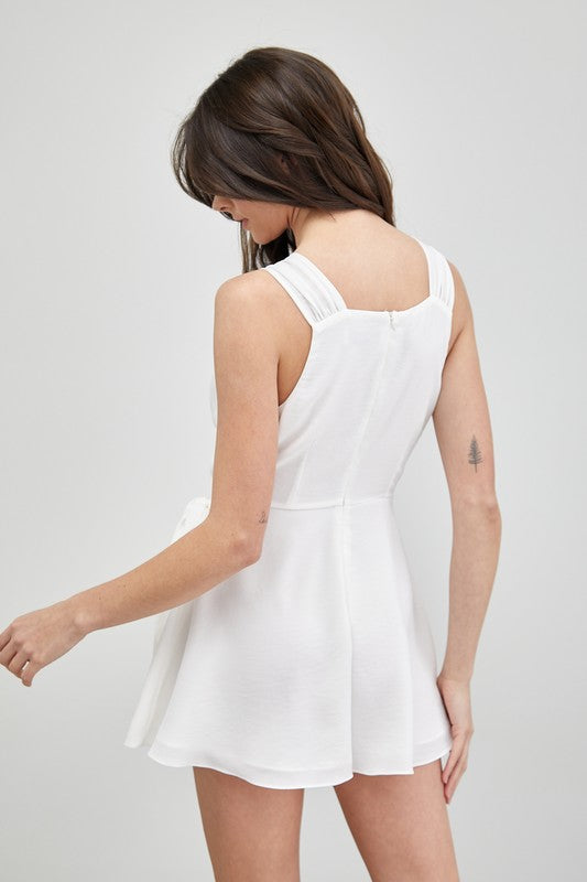 swvws Trim Detail Side Tie Romper