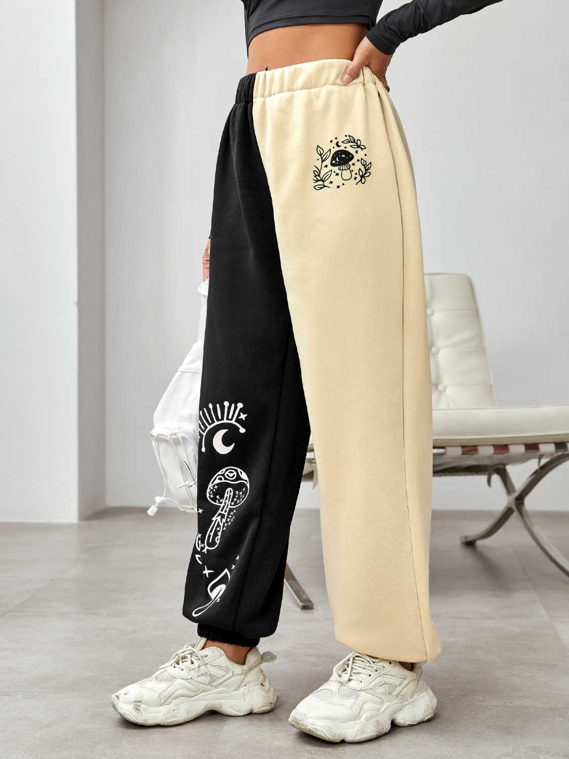 swvws Graphic Contrast Sweatpants