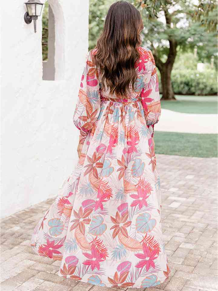 swvws Plus Size V-Neck Printed Slit Dress