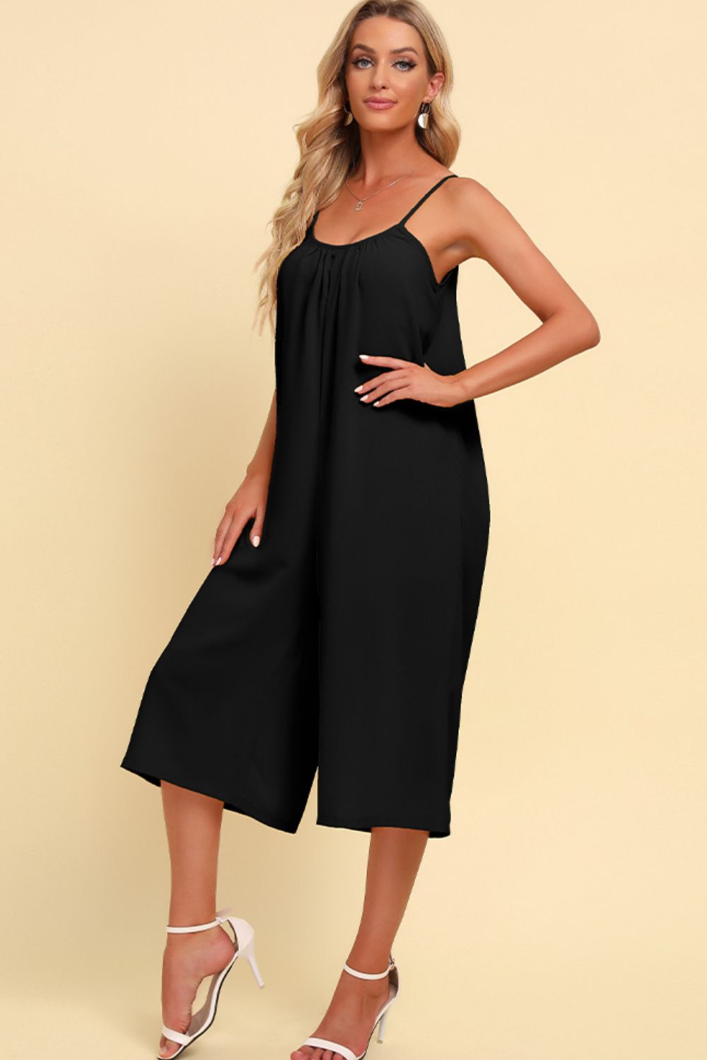 swvws Spaghetti Strap Scoop Neck Jumpsuit