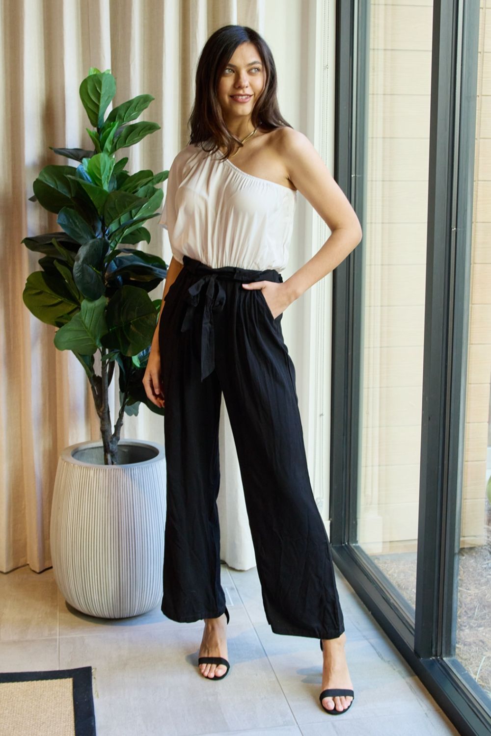 swvws Dress Day Marvelous in Manhattan One-Shoulder Jumpsuit in White/Black