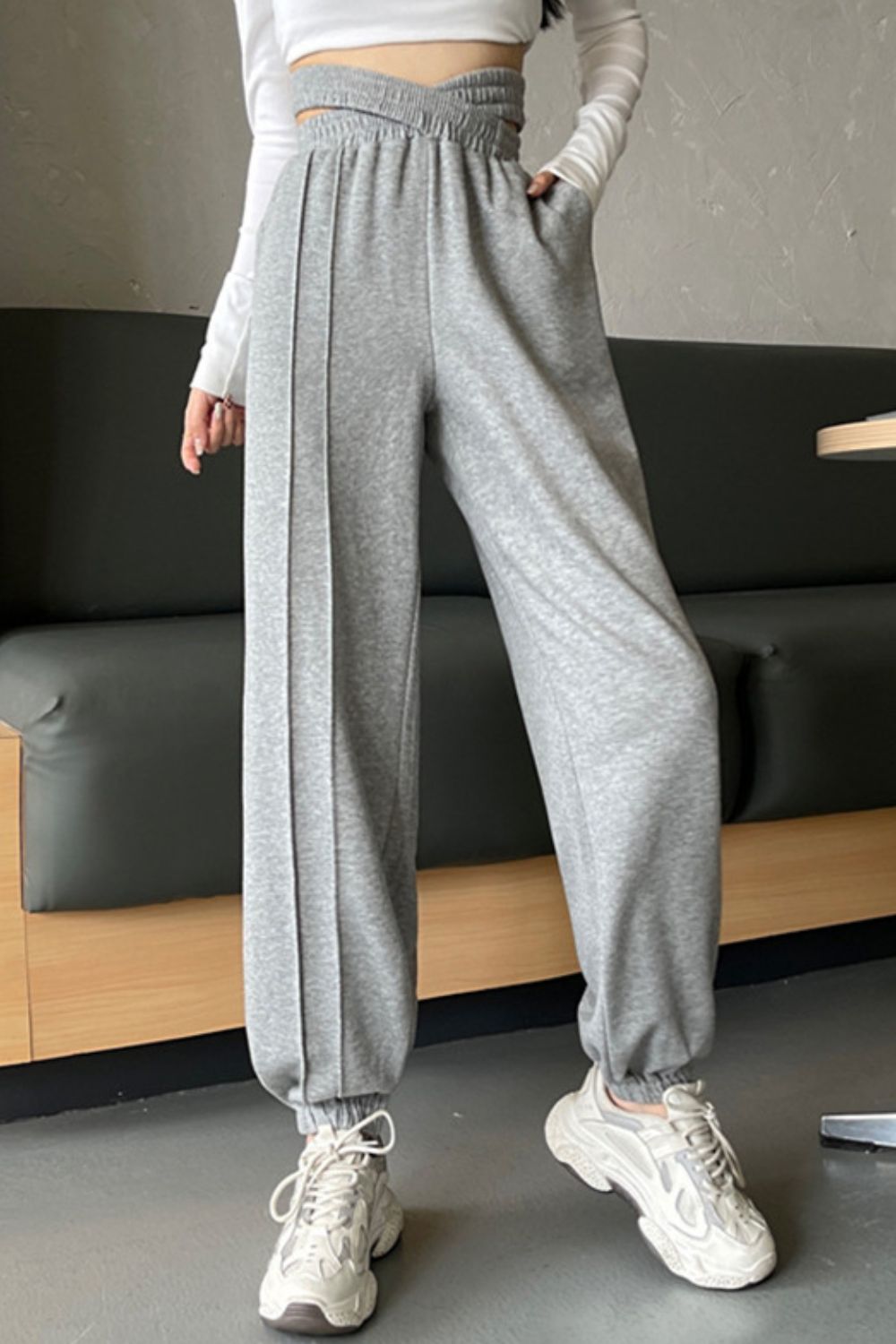 swvws Crisscross Long Sweatpants