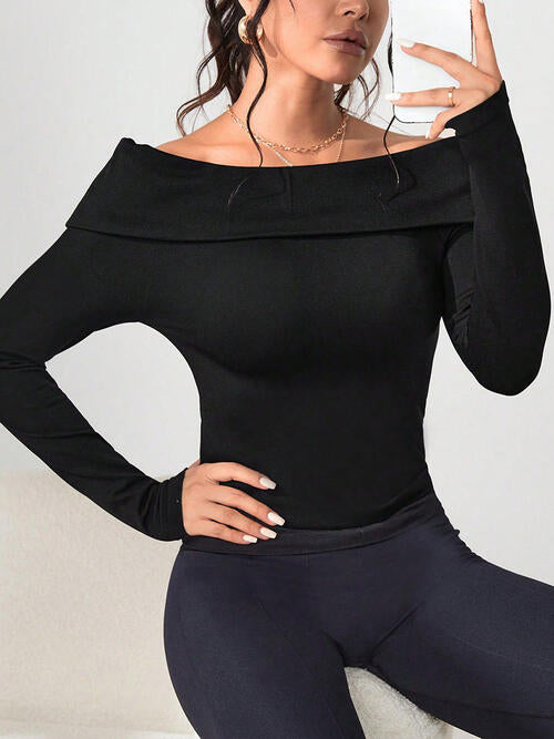 swvws Off-Shoulder Long Sleeve Knit Top