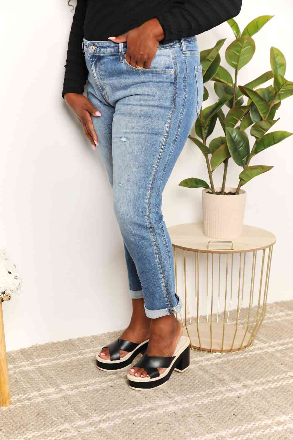 swvws Kancan Full Size Mid Rise Slim Boyfriend Jeans