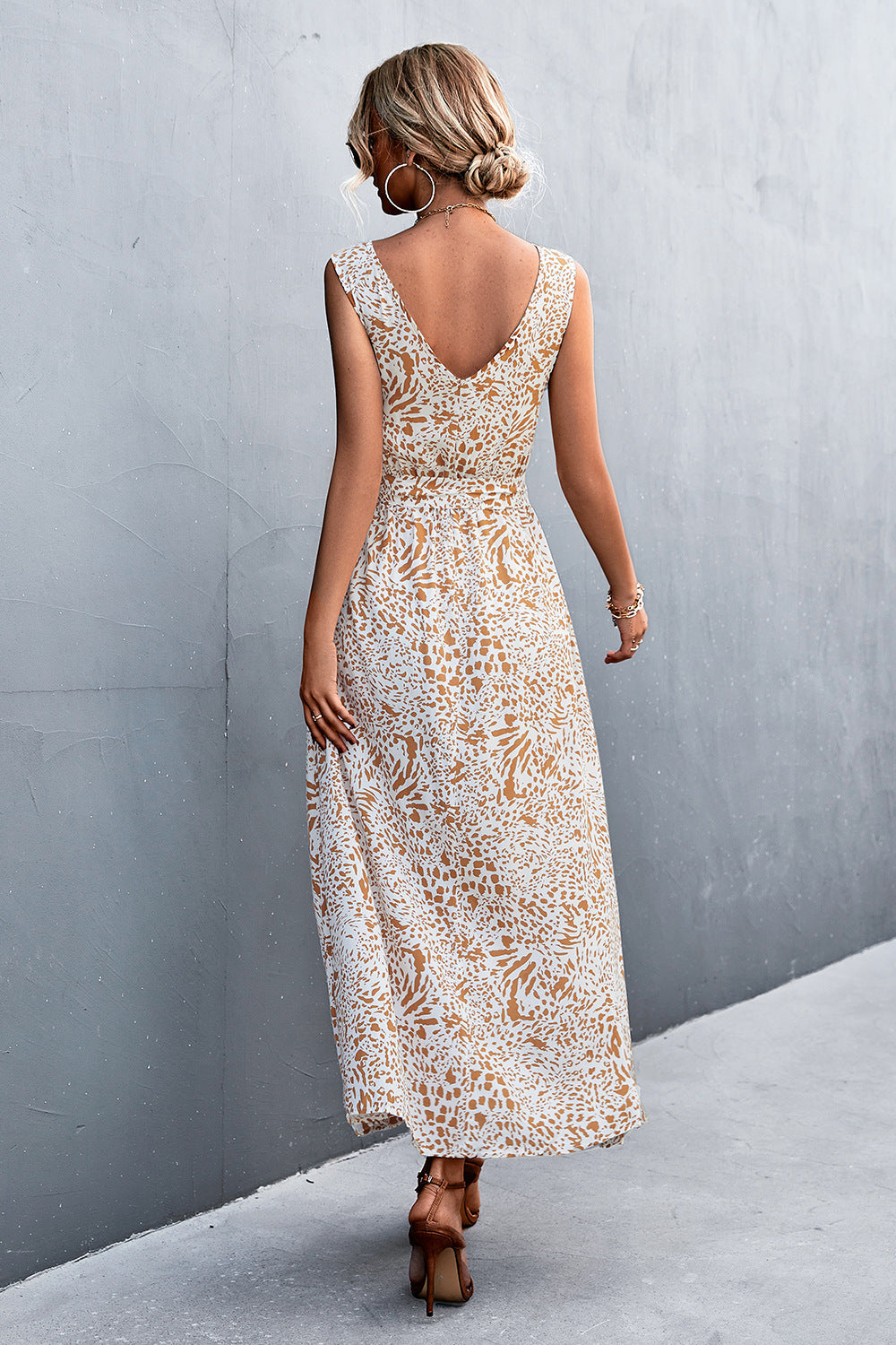 swvws Printed V-Neck Tie Waist Maxi Dress