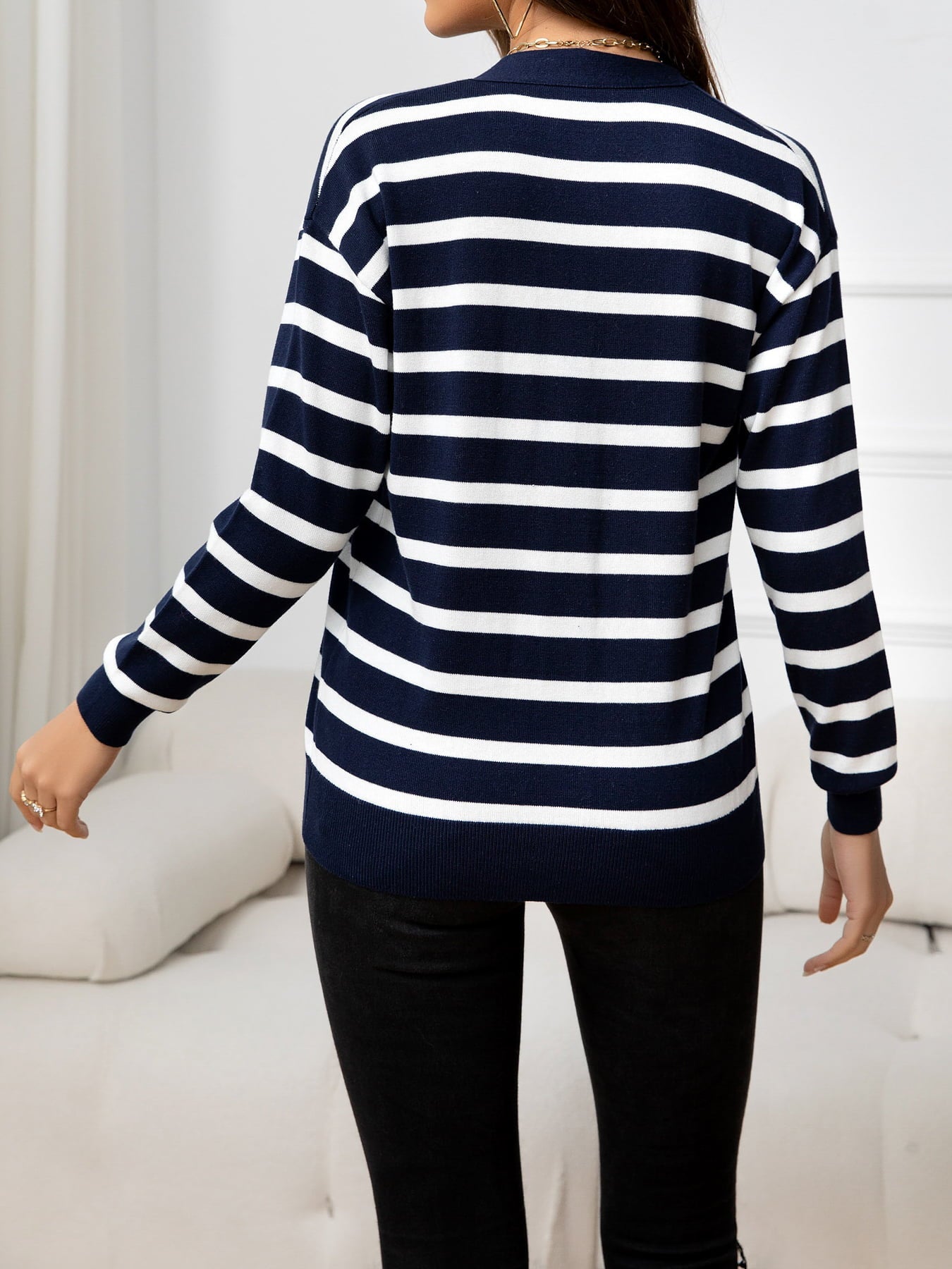 swvws Striped Dropped Shoulder V-Neck Knit Top