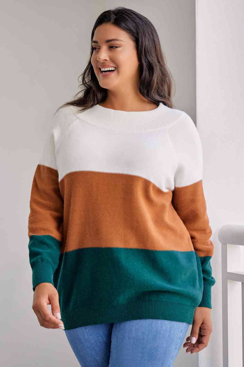 swvws Plus Size Color Block Long Sleeve Sweater