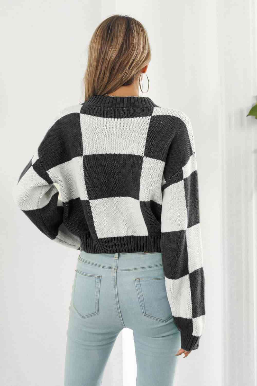 swvws Color Block Round Neck Dropped Shoulder Sweater