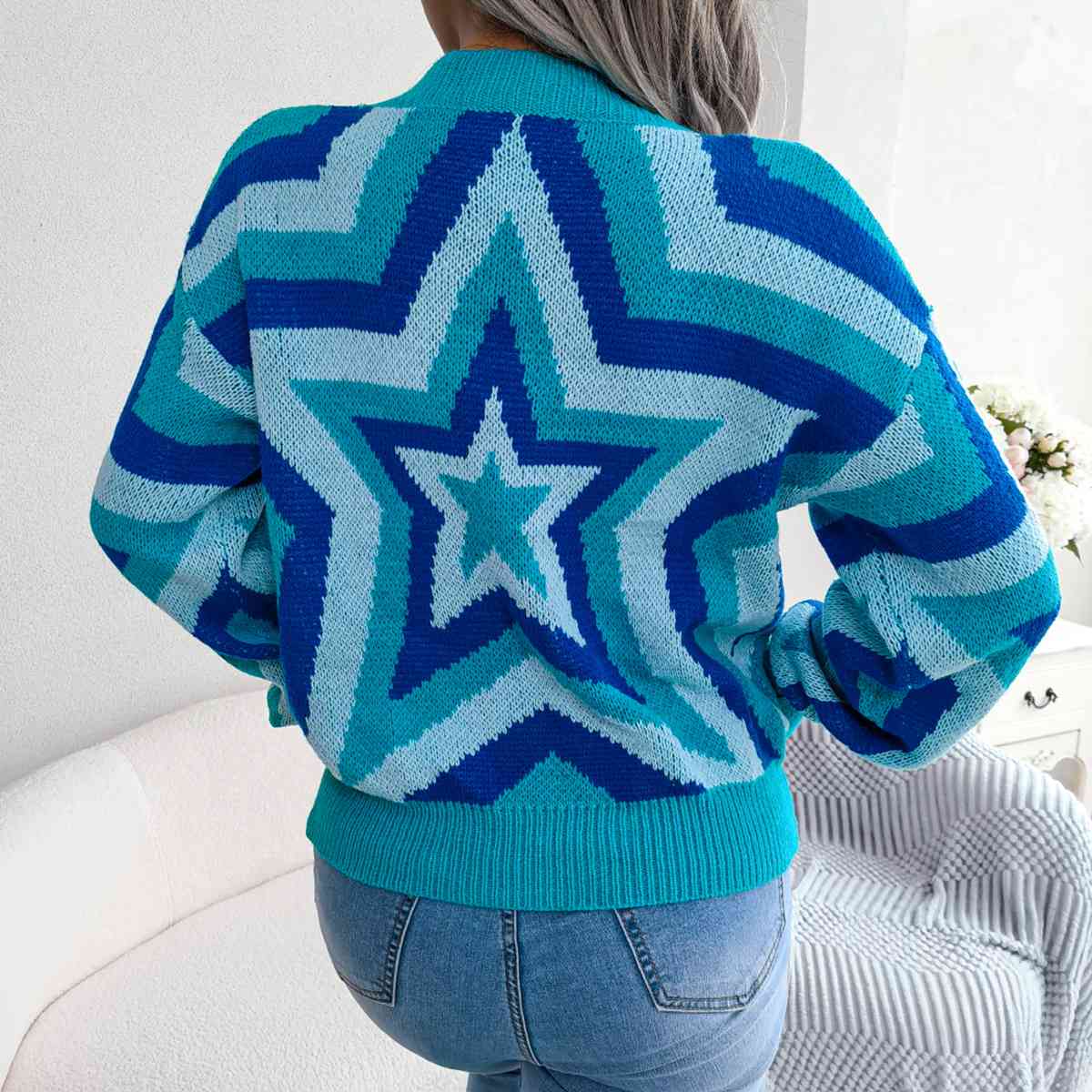 swvws Star Round Neck Sweater