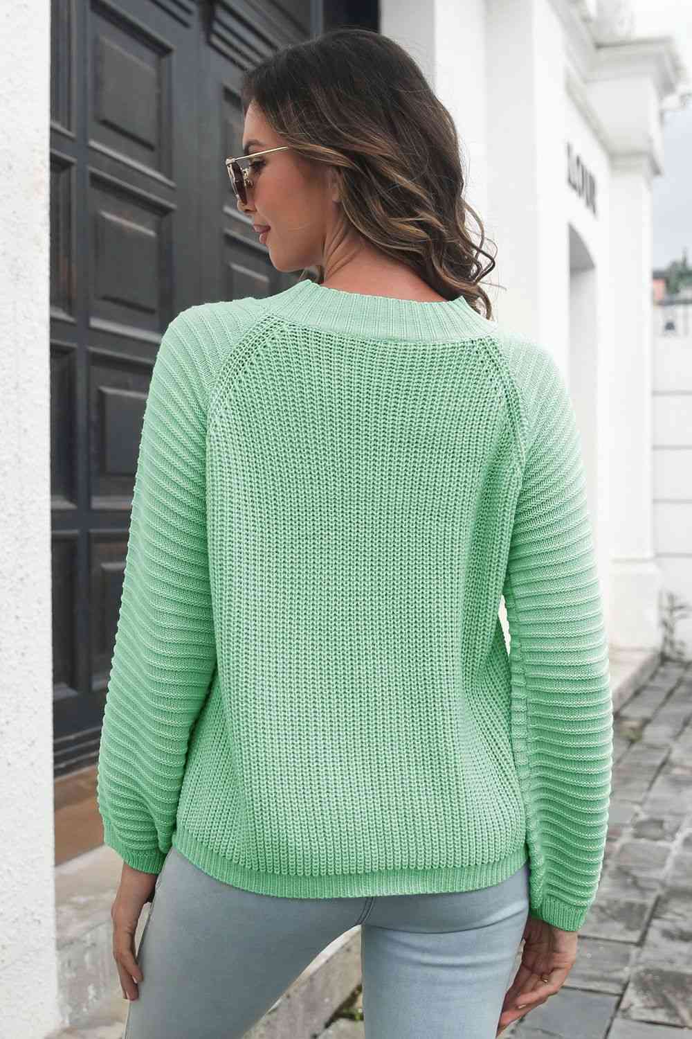 swvws Round Neck Rib-Knit Sweater